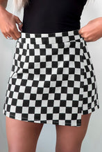Load image into Gallery viewer, Black Checkered Print Overlap Denim Shorts
