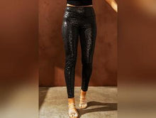 Load image into Gallery viewer, Black Shiny Leopard Textured Leggings
